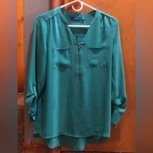 Apt. 9 long sleeve two pocket tunic. Size x small